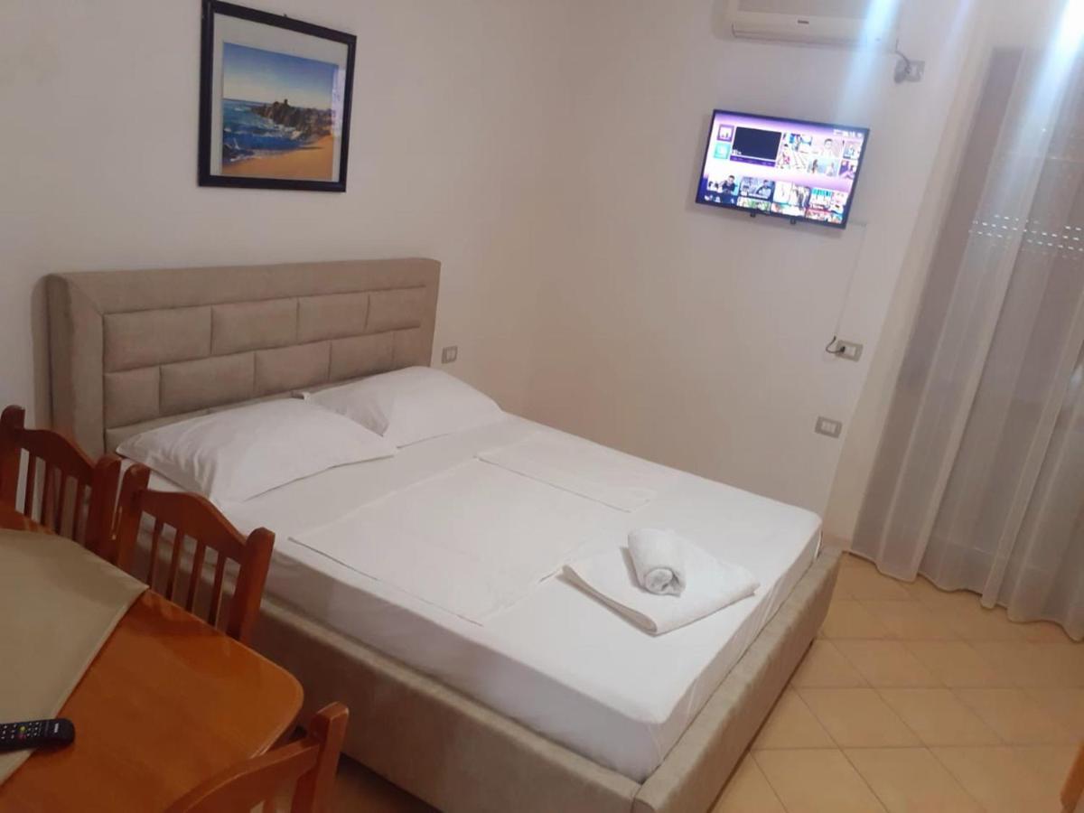 Pararse Apartments Vlore Luaran gambar