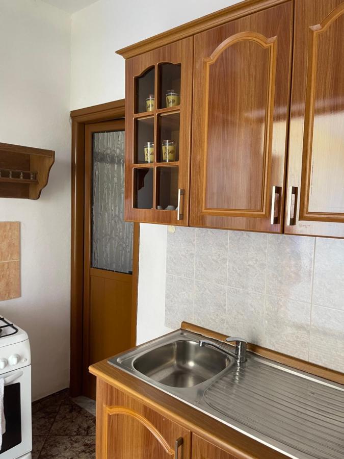 Pararse Apartments Vlore Luaran gambar